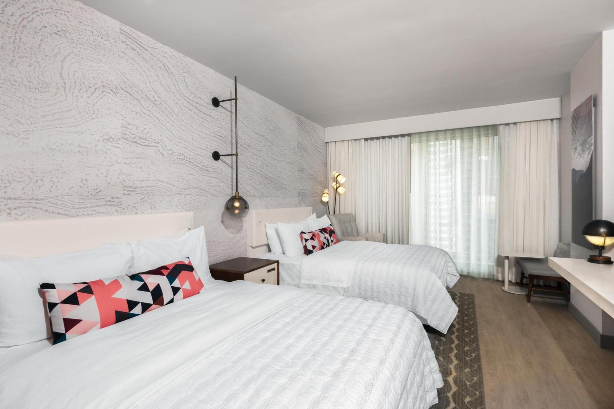 Le Meridien Denver Downtown Екстериор снимка