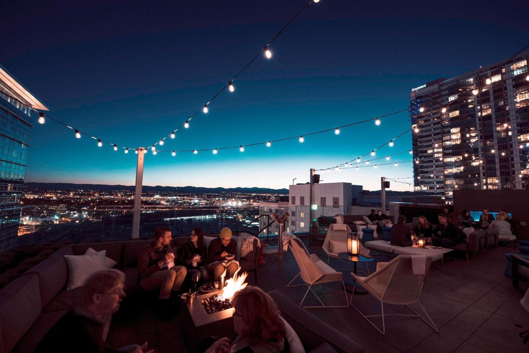 Le Meridien Denver Downtown Екстериор снимка